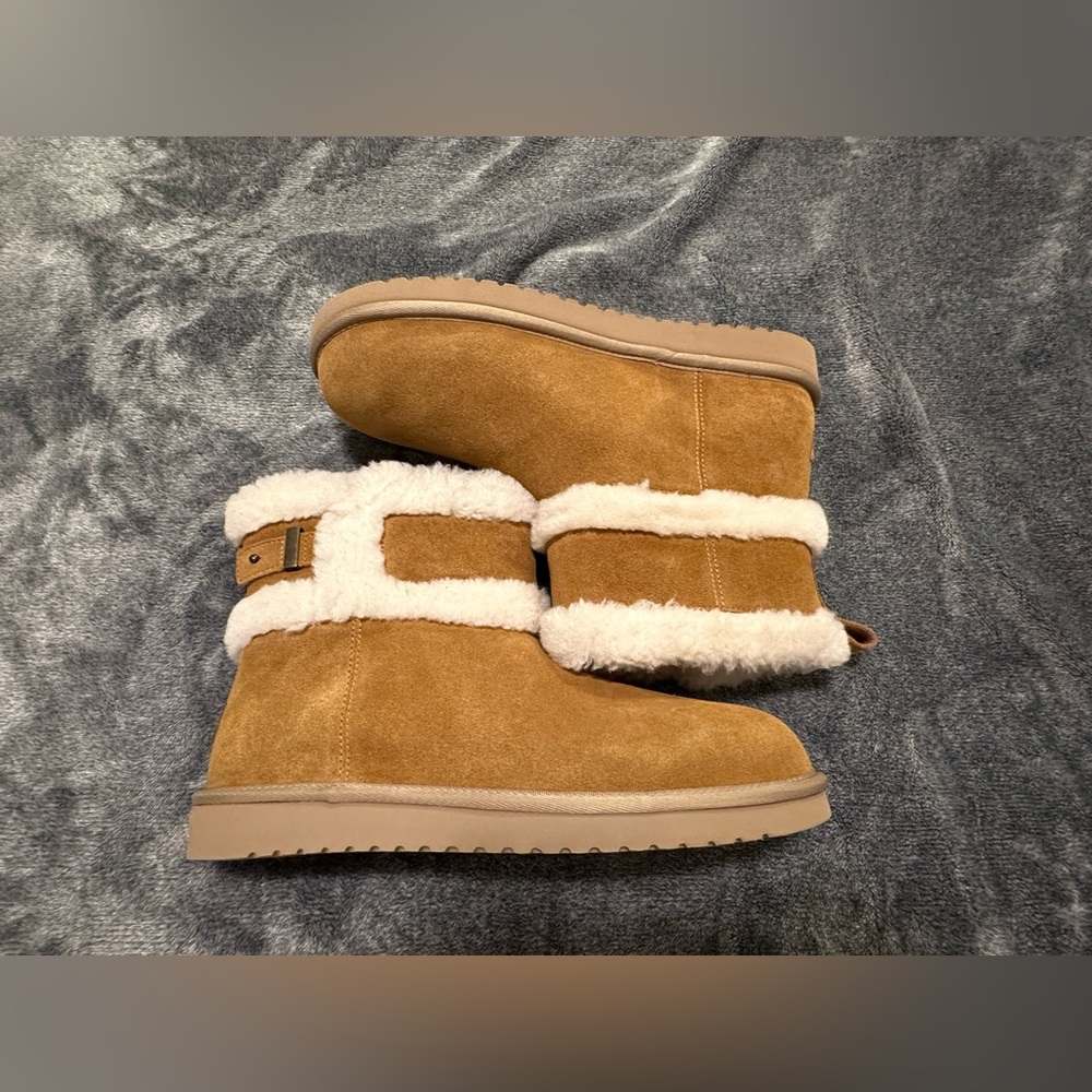 Koolaburra by Ugg Delene Mini Boots